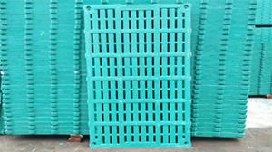 廣建復(fù)合漏糞板質(zhì)量穩(wěn)定，經(jīng)久耐用，值得信賴(lài)！